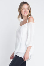 Load image into Gallery viewer, Women&#39;s 3/4 Sleeve Cold Shoulder Buttoned Top
