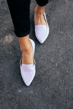 Load image into Gallery viewer, Women&#39;s Flat Socialite Lavender
