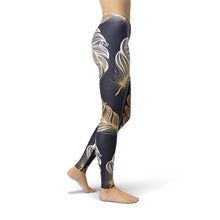 Load image into Gallery viewer, Jean Peacock Feathers Leggings
