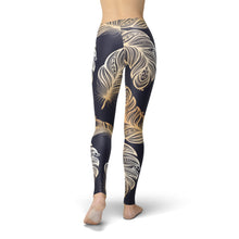 Load image into Gallery viewer, Jean Peacock Feathers Leggings
