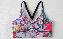Load image into Gallery viewer, Seamless Floral Print Gym Yoga Set Fashion Fitness Vest Crop Top
